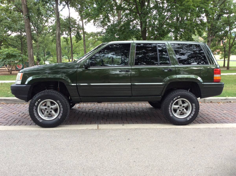 Illustration for article titled At $8,200, Is It High Time Someone Buy This Lifted 1995 Jeep Grand Cherokee?